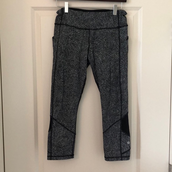 lululemon athletica Pants - Lulu Lemon Capris